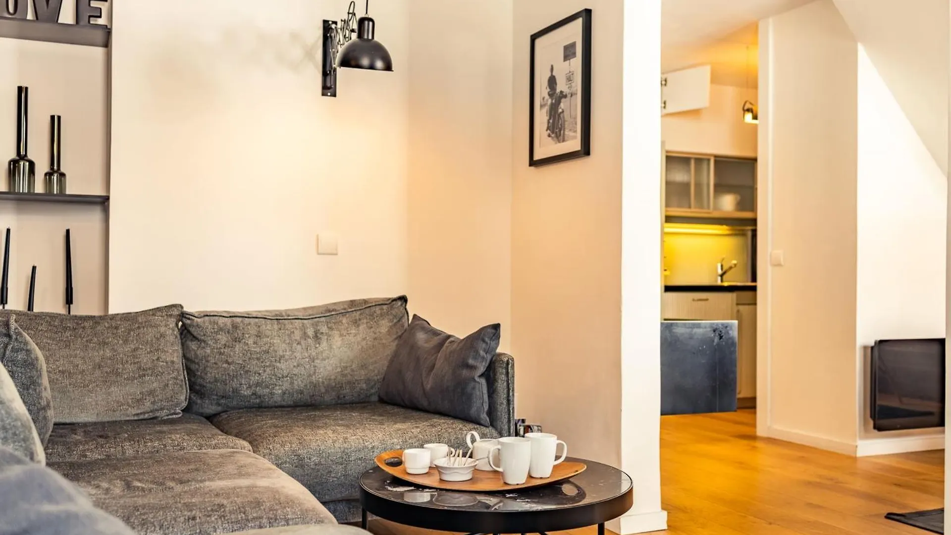 Apartment Ski-In Ski-Out 3-Bedroom Duplex Meribel Mottaret